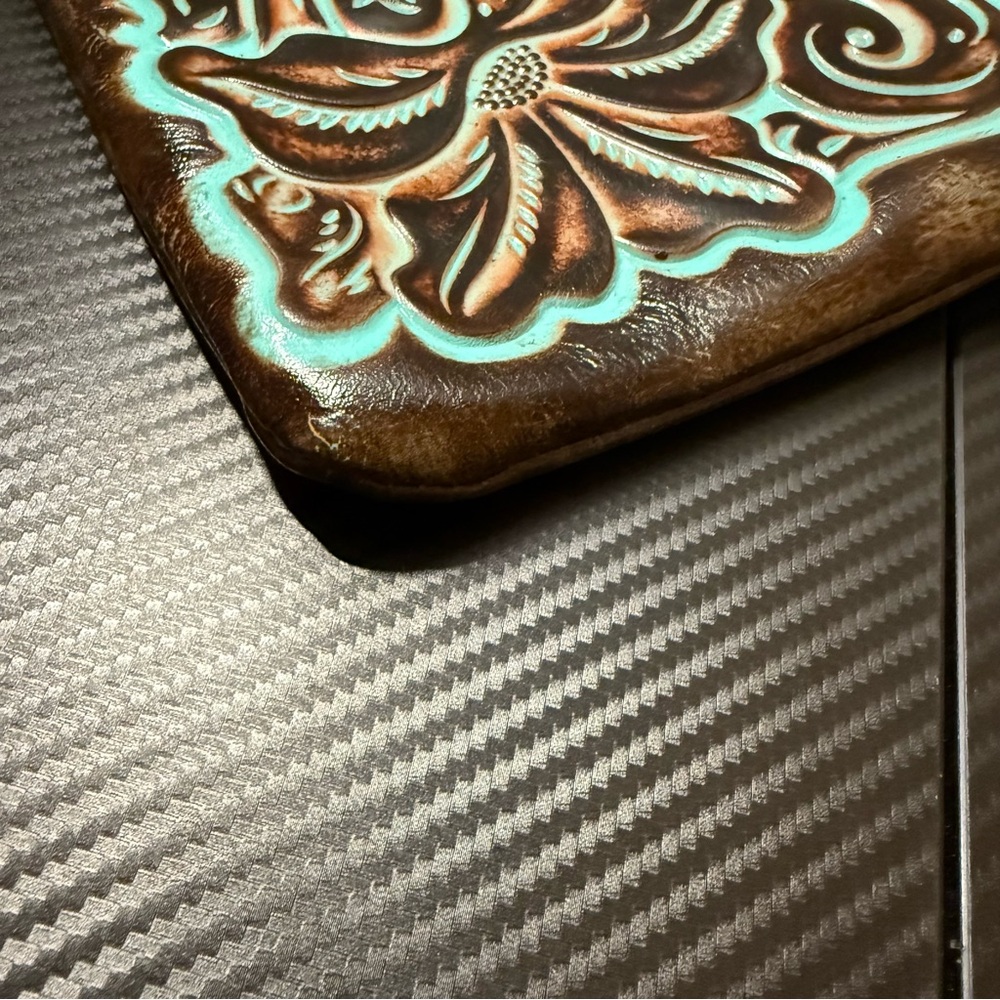 ✨ Patricia Nash Tooled Leather Wristlet Clutch – Brown & Turquoise (NWOT) ✨ - Picture 5 of 11